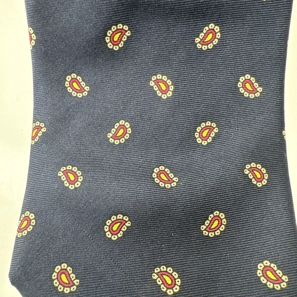 Lands End Tie 100% Silk Necktie Blue Tiny Paisley's Hand Sewn in‎ USA 59